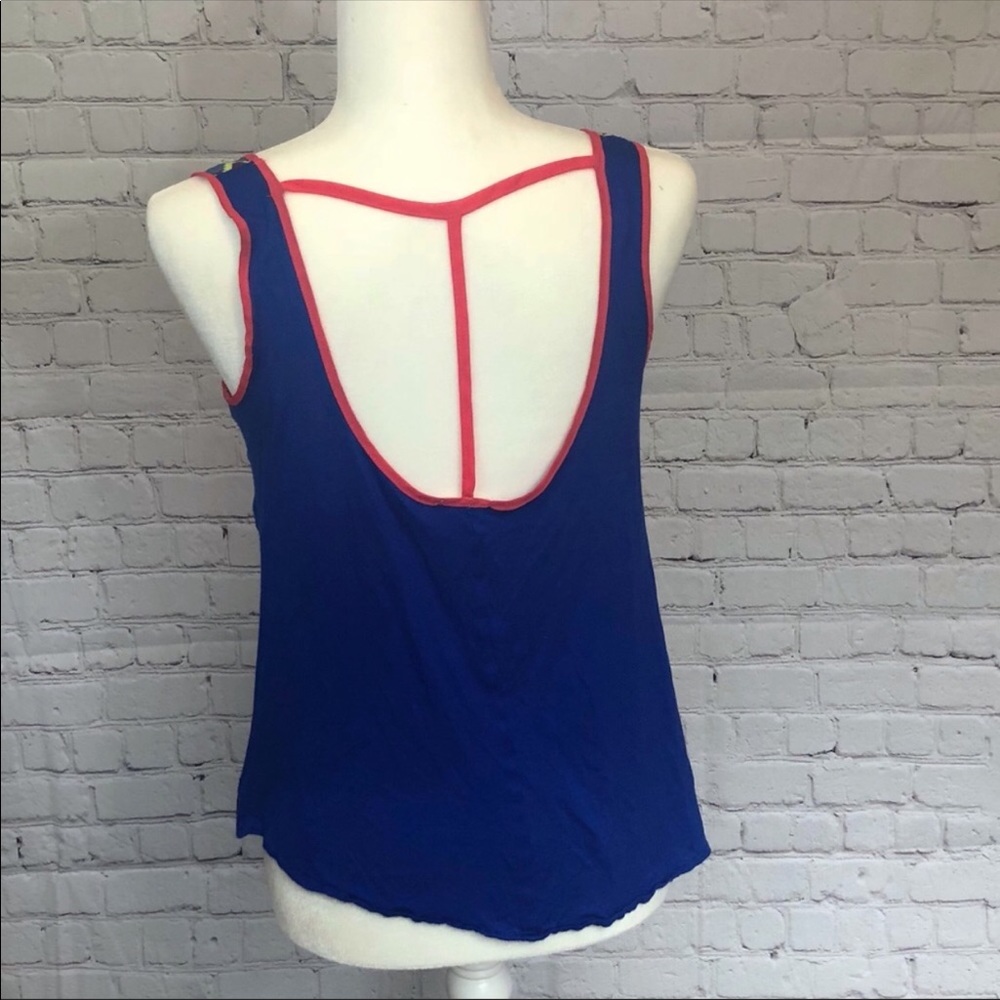 Daytrip Chevron semi sheer tank - Picture 2 of 2